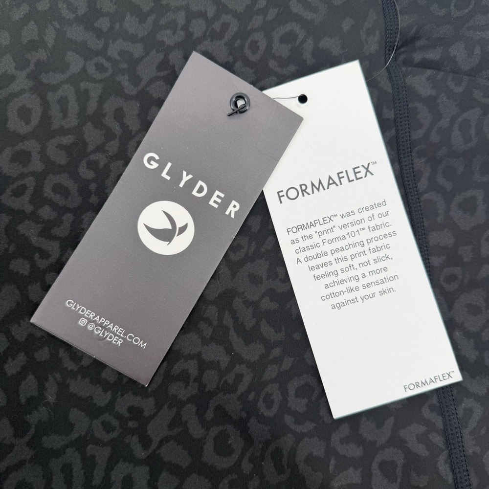 Glyder Black Leopard Embossed Leggings NWT Plus Size 2X High Rise Pockets - Picture 6 of 11